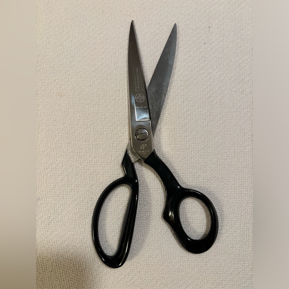 “MUNDIAL” Professional Tailor’s Shears